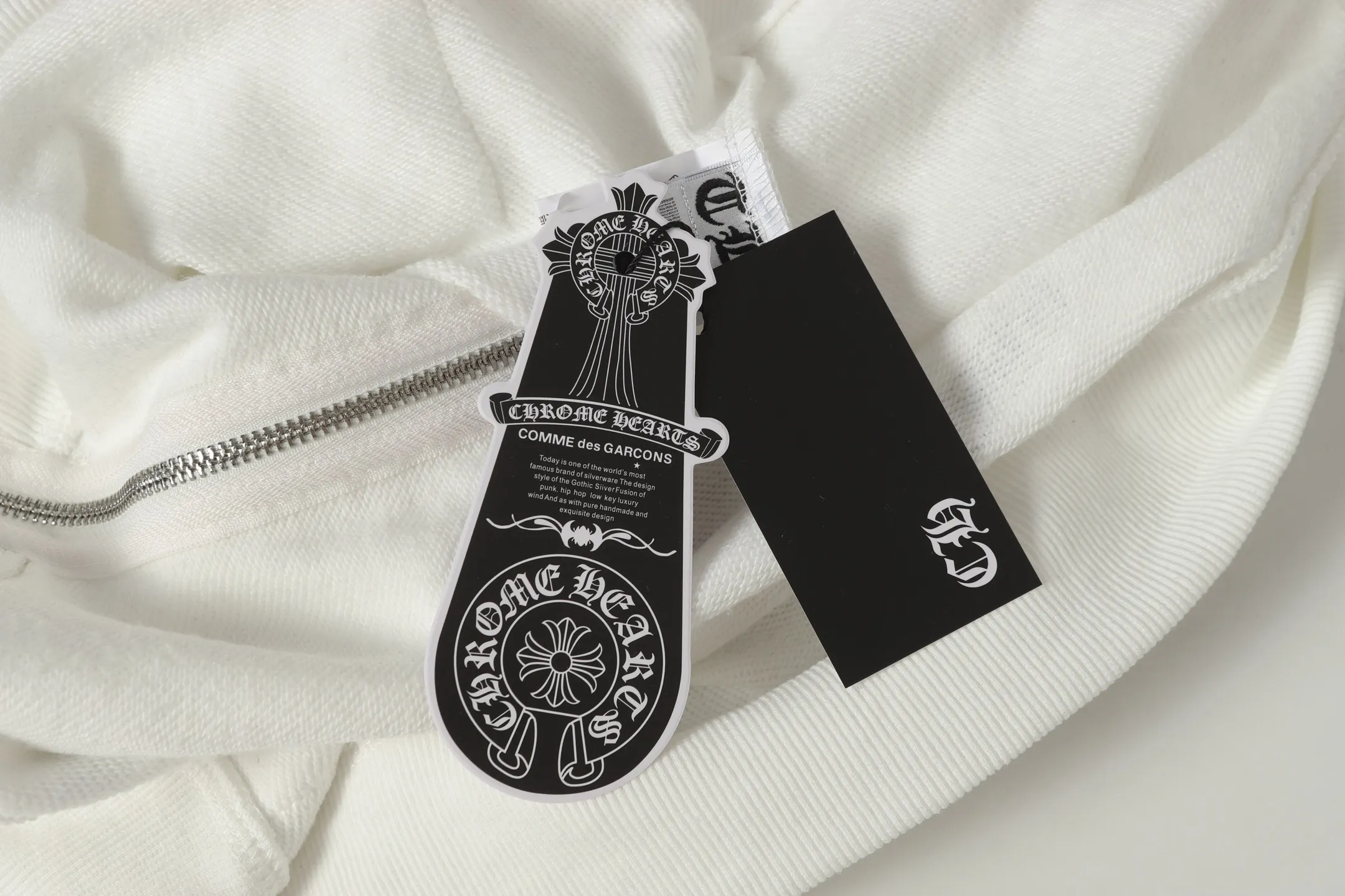 P260 -Chrome Hearts/Chrome Hearts Colorful Sanskrit Printed Zip Sweater Cardigan Jacket -High weight, high density and high quality. The wool is soft and skin-friendly. It feels soft and silky. It has excellent warmth and skin-friendly properties.